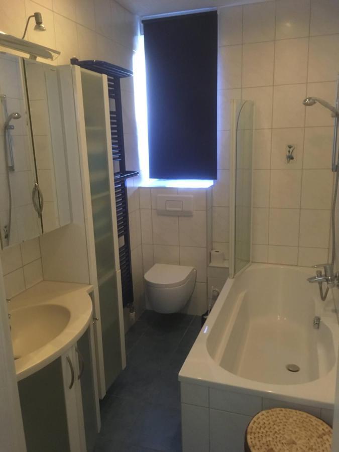 Ferienwohnung Kastanienblick Oder Parkblick, Oder Unser Radlerzimmer! Ziethen  Værelse billede