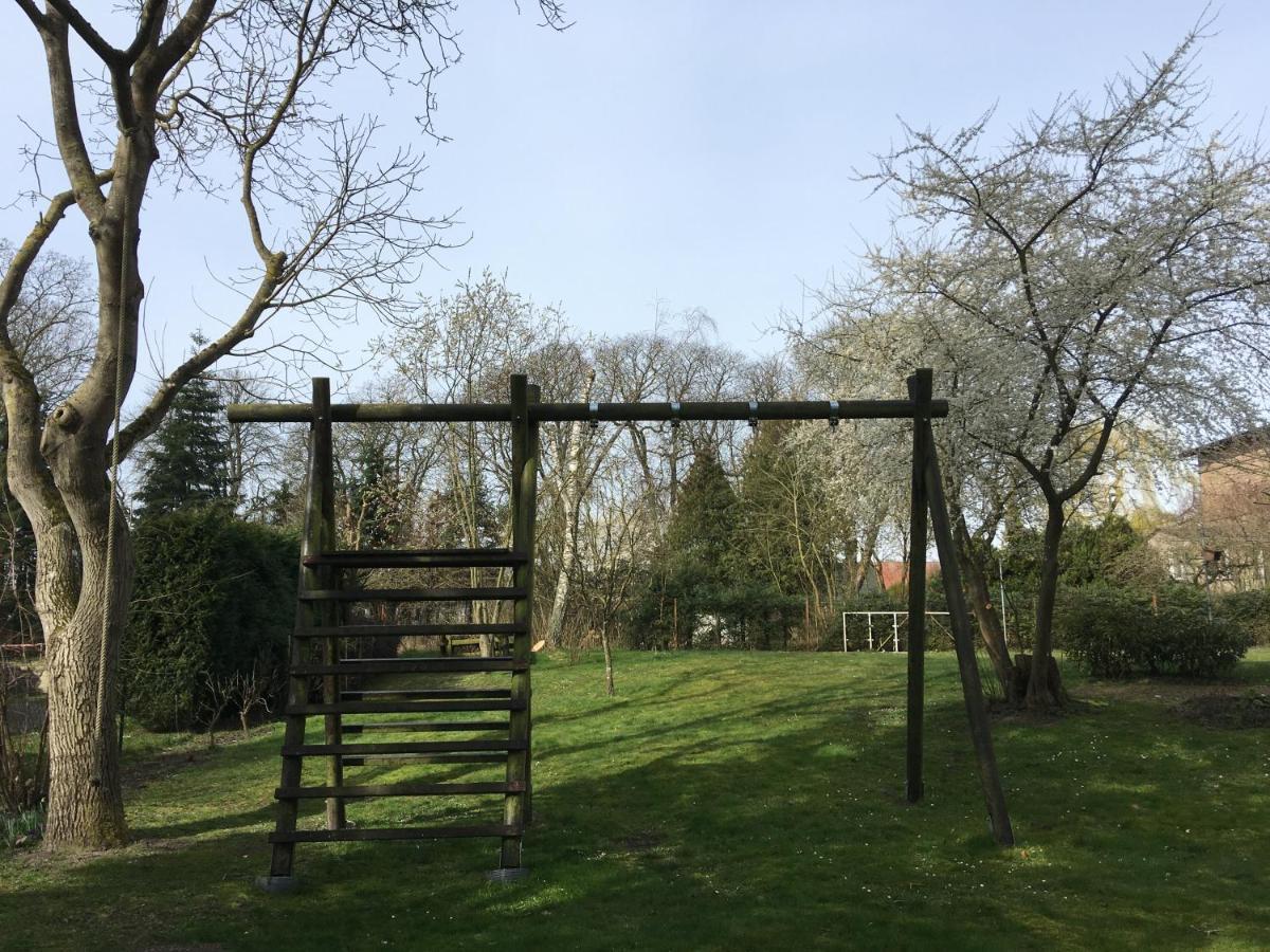 Ferienwohnung Kastanienblick Oder Parkblick, Oder Unser Radlerzimmer! Ziethen  Eksteriør billede