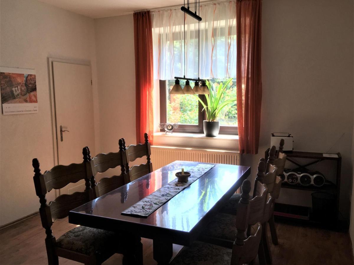 Ferienwohnung Kastanienblick Oder Parkblick, Oder Unser Radlerzimmer! Ziethen  Eksteriør billede