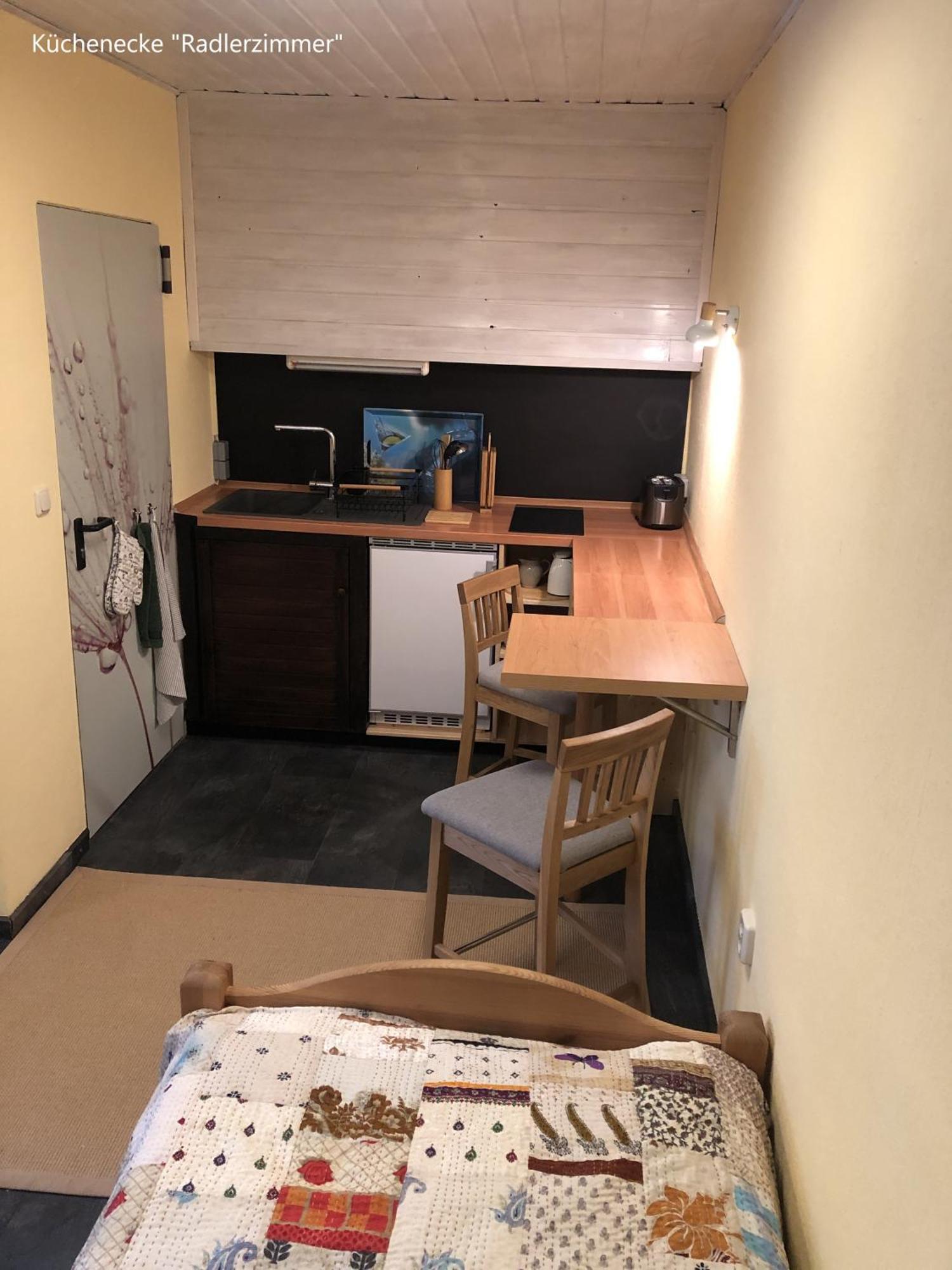 Ferienwohnung Kastanienblick Oder Parkblick, Oder Unser Radlerzimmer! Ziethen  Eksteriør billede